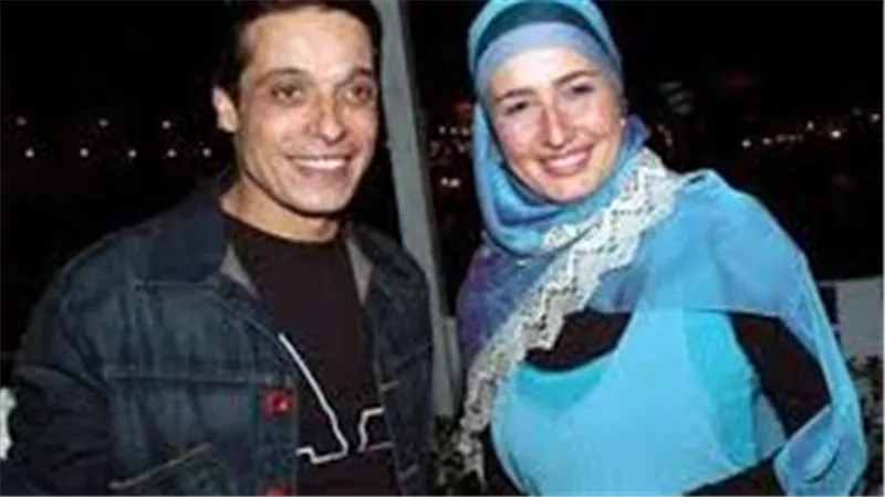 حلا شيحة عن عامر منيب : مكانش بيسيب فرض أثناء تصوير فيلم كامل الأوصاف