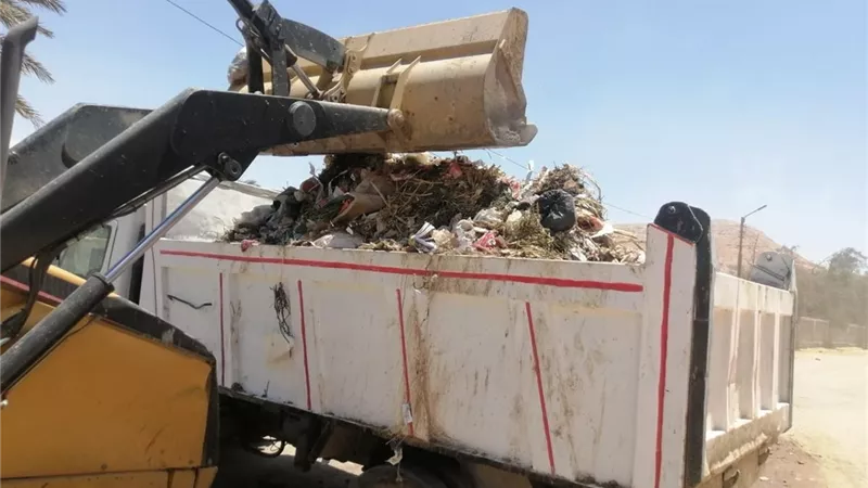 بعد انقضاء العطلة.. خطة طوارئ في سوهاج لرفع مخلفات الأضاحي وتجميل الميادين