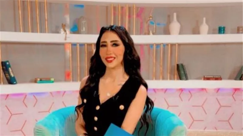 هنا أحمد تستغيث من انتشار الكلاب بالتجمع: 