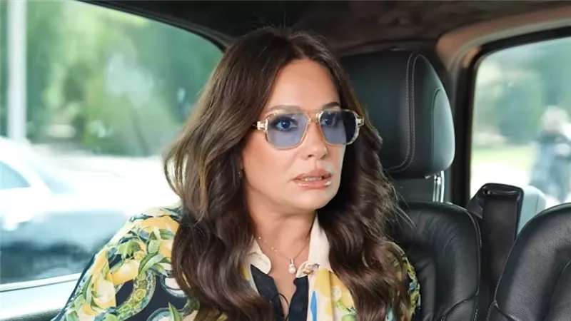هند صبري: أعتذر لبناتي دائما.. والاعتذار للأطفال يعلمهم التسامح مع عيوب الآخري