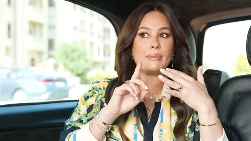 هند صبري: لم أستطع العمل بدون والدتي.. وفقدانها جعل دموعي يومية بعد فترة جفاف