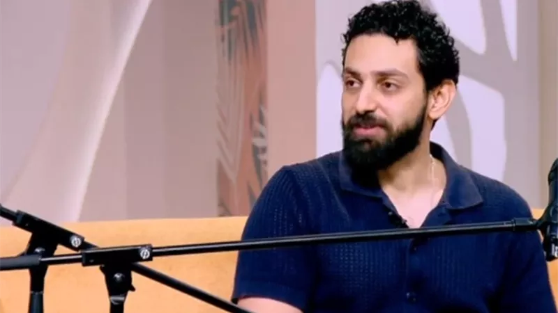 أدهم عاصم: لم أبدأ من الصفر.. الكورال والجامعة شكلا انطلاقتي الفنية