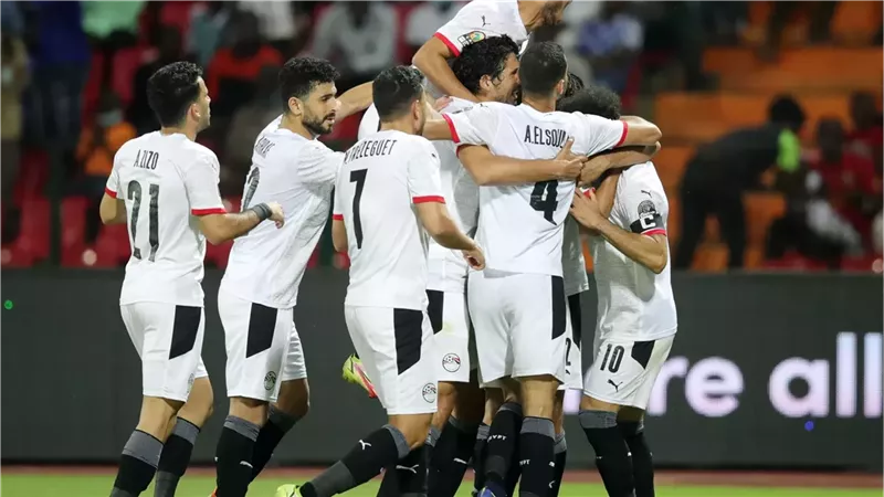 الأبيض للافتتاح.. الكشف عن أطقم منتخب مصر في دور المجموعات بكأس العالم