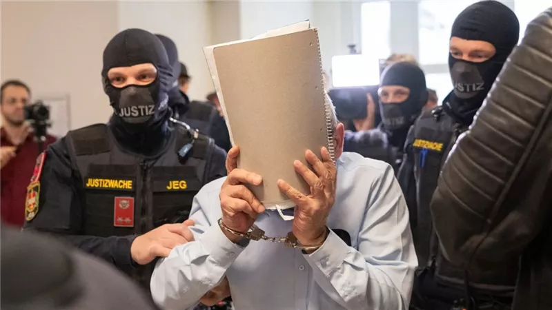 النمسا تحاكم مسؤولين سابقين بنظام الأسد بتهم التعذيب