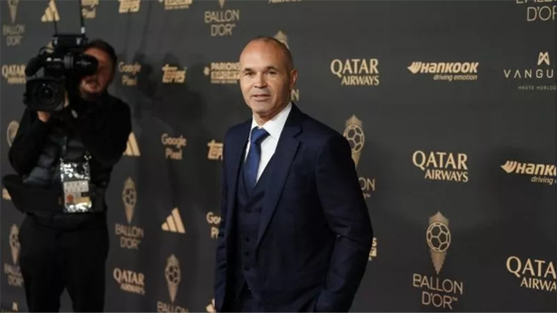رسميًا.. أندريس إنييستا يتولى تدريب نادي جولف يونايتد الإماراتي