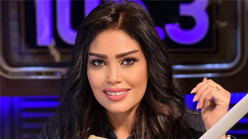 أميرة نور بعد استغاثتها من زوجها: «لست أم ابنتك فقط.. أنا زوجتك منذ 16 سنة»