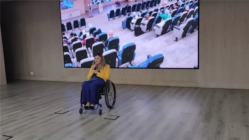 د.إيمان كريم رئيسة القومي للإعاقة تشارك في مؤتمر 