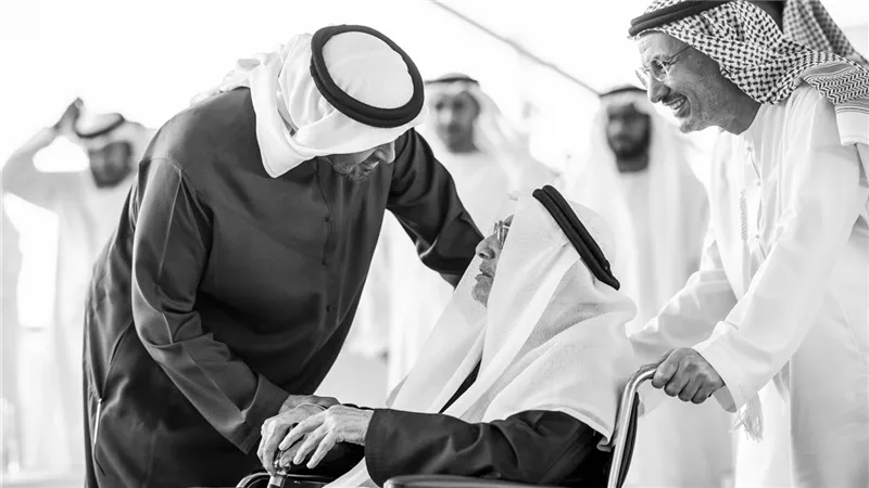 من هو المربي الفاضل الذي ضجت الإمارات برحيله؟.. محمد بن زايد يودع أحد رموز الرعيل الأول