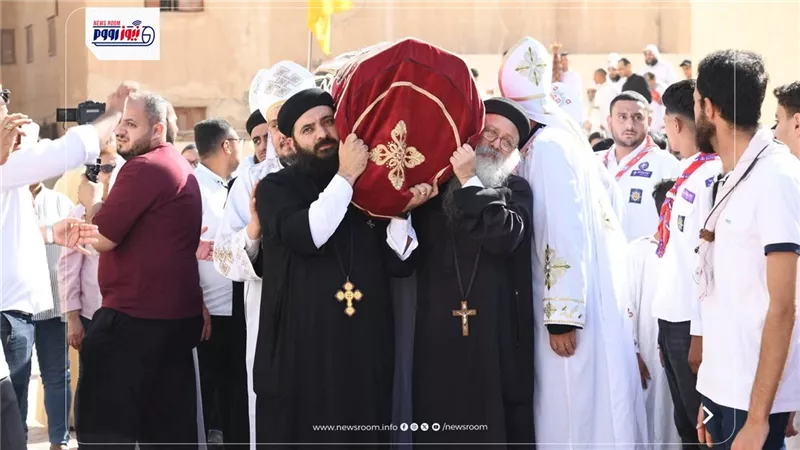 بحضور شعبي.. بدء احتفالات إيبارشية الفيوم بعيد القديس الأنبا أبرآم
