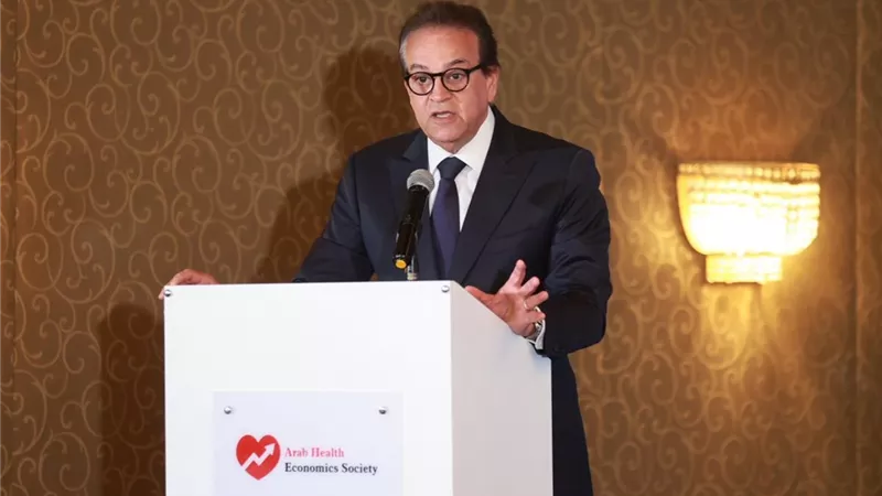بحضور دولي.. خالد عبدالغفار يستعرض تجربة مصر الرائدة في التأمين الصحي الشامل