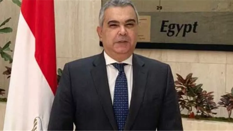 قرار جمهوري بتعيين معتز زهران  سفير من الفئة الممتازة بديوان عام خارجية أمريكا