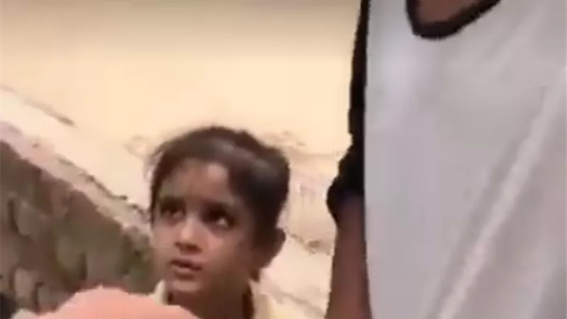 «الشاب استدرجها للمقابر».. تدخل مفاجئ ينقذ طفلة من الاغتصاب | فيديو
