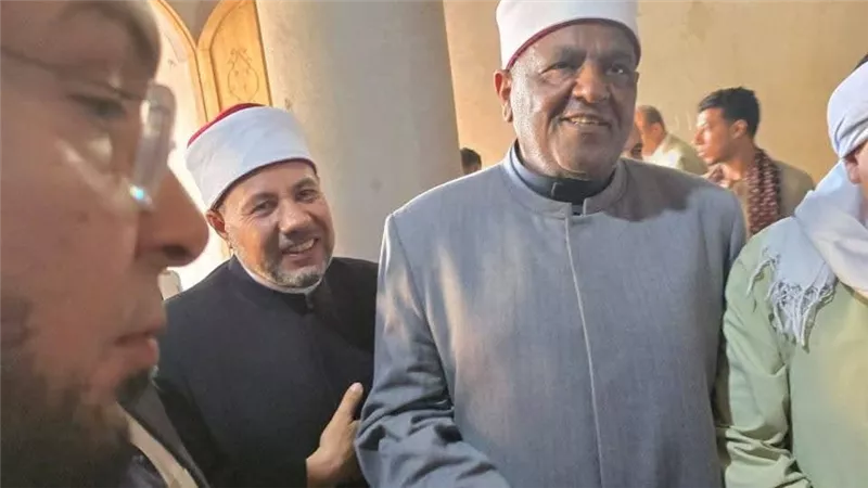 عفو ومصالحة في «بني محمديات».. أسر الضحايا تستجيب لدعوة شيخ الأزهر