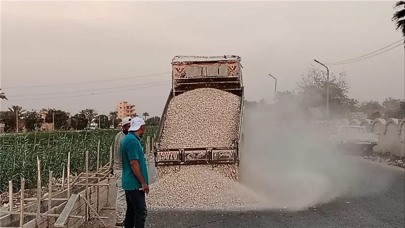 الجيزة تنشئ سورًا خرسانيًا بطول 2 كم على ترعة المريوطية للحد من الحوادث