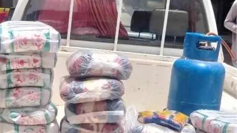 محافظ أسوان يكلف بإستمرار الحملات التموينية المكثفة على الأسواق والمخابز