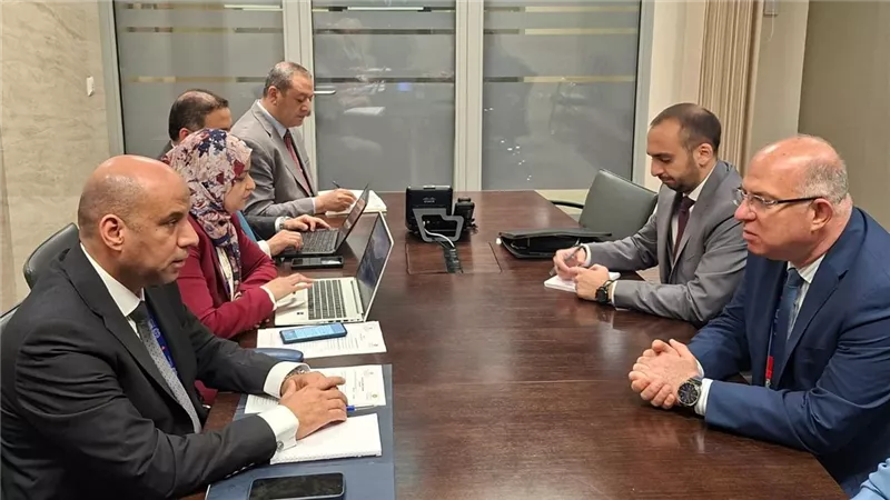 وزيرا عمل مصر ولبنان يبحثان بجنيف الربط الإلكتروني وتقنين وضع العمالة
