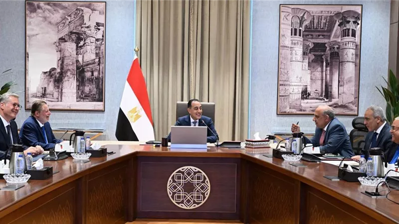 مدبولي يتابع توفير احتياطيات الوقود لضمان استدامة تأمين الطاقة للمواطنين