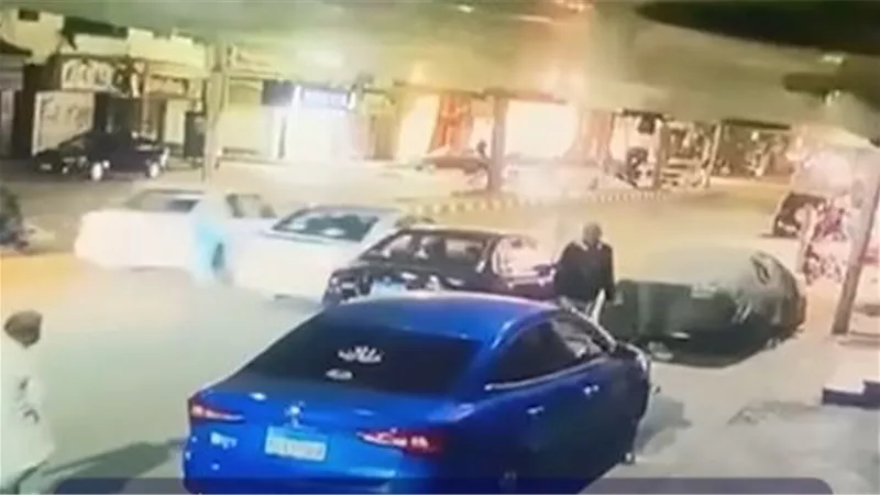 والد المتوف تصالح معه.. الداخلية تكشف حقيقة دهس طالب شرطة لشاب ببني سويف