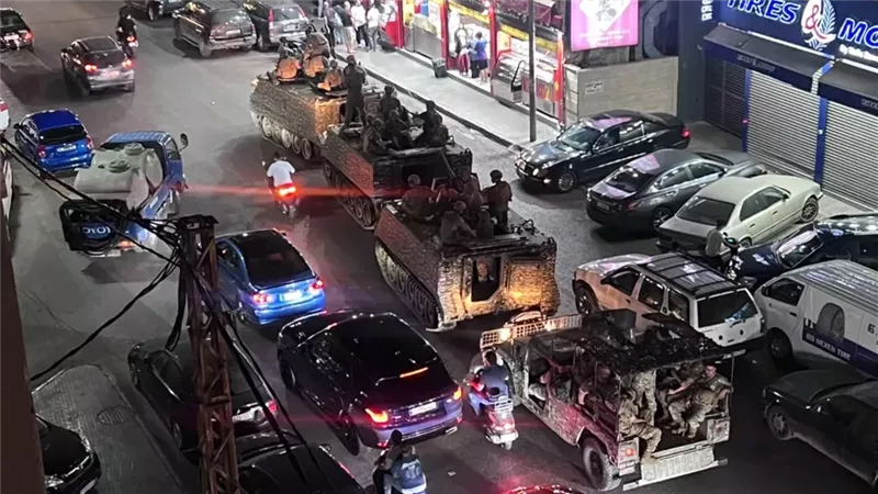 اشتباكات مسلحة بين لبنانيين في منطقة عائشة بكار ببيروت