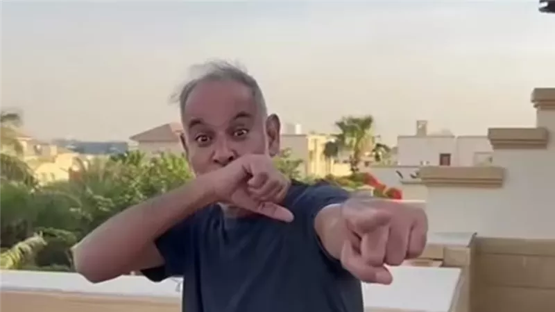 صلاح ومرموش وإمام .. محمود البزاوي يقلد احتفالات لاعبي منتخب مصر |فيديو