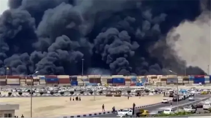 انفجار في ميناء الفحل بسلطنة عمان يوقف تحميل النفط الخام