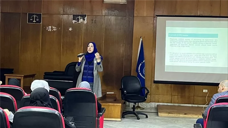 برامج تدريبية متخصصة لتعزيز مكافحة العدوى بوحدات الرعاية المركزة ببورسعيد 