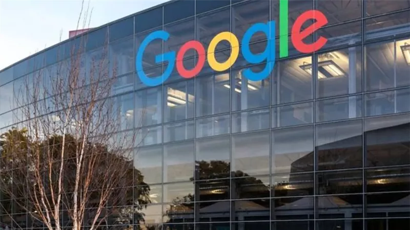 جوجل تعزز حماية مستخدمي أندرويد بميزة لكشف المكالمات المزيفة