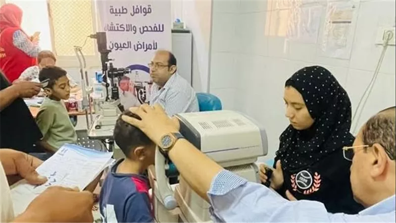 الهيئة الإنجيلية تنفذ قافلة طبية للكشف المبكر عن أمراض العيون بالأسمرات