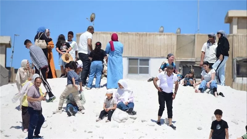  إقبال كبير على جبال الملح والأسواق الحضارية من رحلات 
