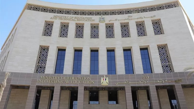 محامي ولية أمر القليوبية: الفيديو قُدم لمديرية التعليم ولم يكن للتشهير