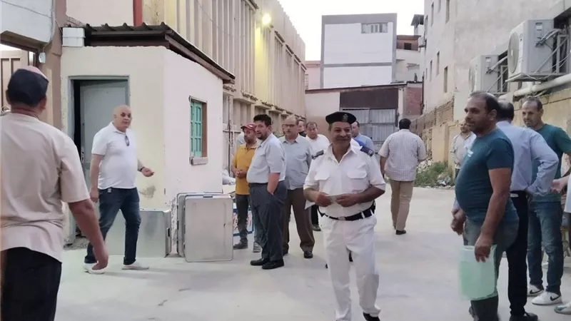تعليم دمياط يؤمن نقل أسئلة الإعدادية والدبلومات الفنية إلى مقار التوزيع