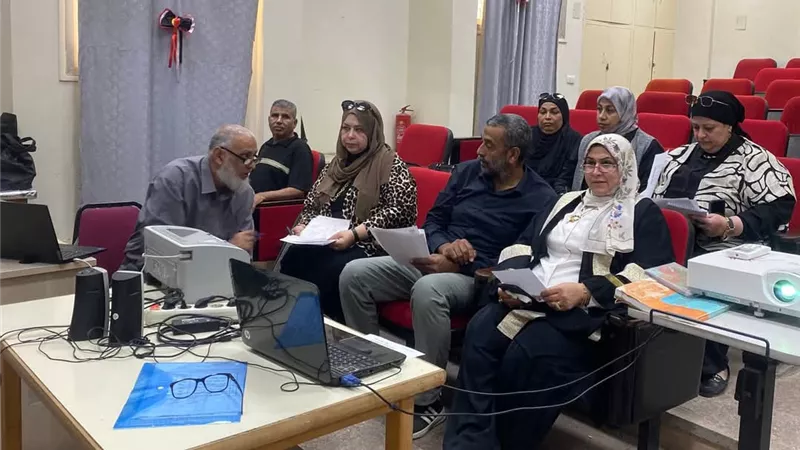 وكيلة الوزارة تتابع غرفة العمليات وتؤكد انتظام امتحانات التعليم الفني بالسويس 