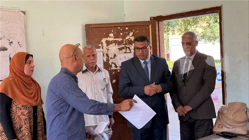 إصابة طالبة أثناء أداء امتحانات مادة اللغة العربية فى الشهادة الإعدادية بقنا 