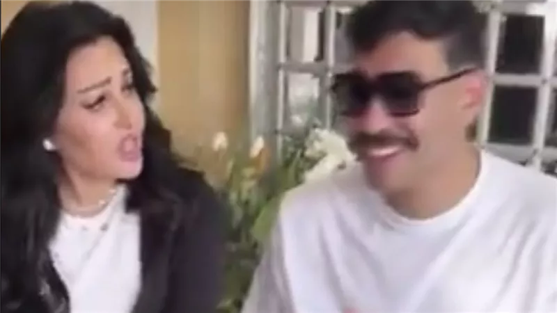 أزمة بين الفنانة لطيفة ورمزي: «مش هادرج شعري أبدا»