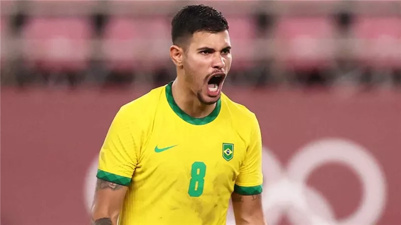 لاعب البرازيل: أنهينا التحضيرات بأفضل طريقة.. وحلم المونديال يبدأ أمام المغرب