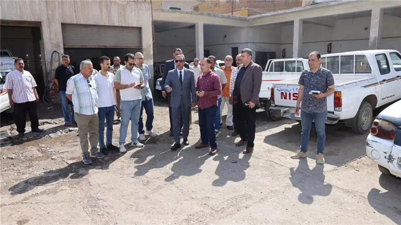 محافظ المنوفية يفاجئ عدد من لجان امتحانات الشهادة الإعدادية بمدرسة طنبدي