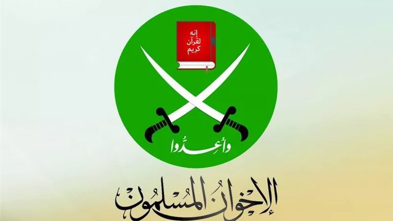 «تمييز وخلافات».. عواصف عنيفة تضرب الجماعة واتهامات مباشرة لـ 