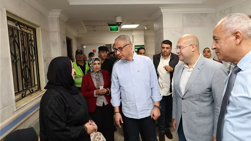 محافظ الجيزة يتفقد مستشفى شبرامنت المركزي لمتابعة جودة الخدمات الصحية 