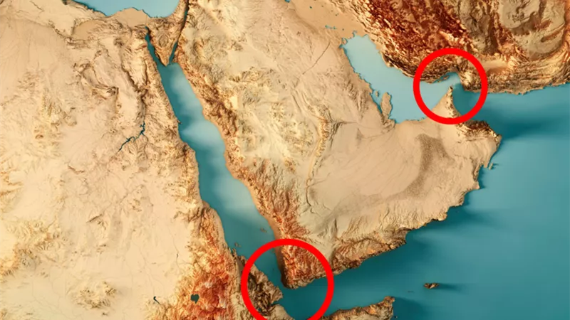 مستشار خامنئي يوجه رسالة تحذيرية للولايات المتحدة ويهدد بإغلاق مضيق باب المندب