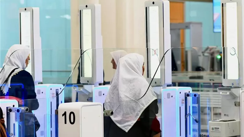 خلال ثوان.. السعودية تتيح إجراءات إنهاء مغادرة الحجاج لبلدانهم «ذاتيا»
