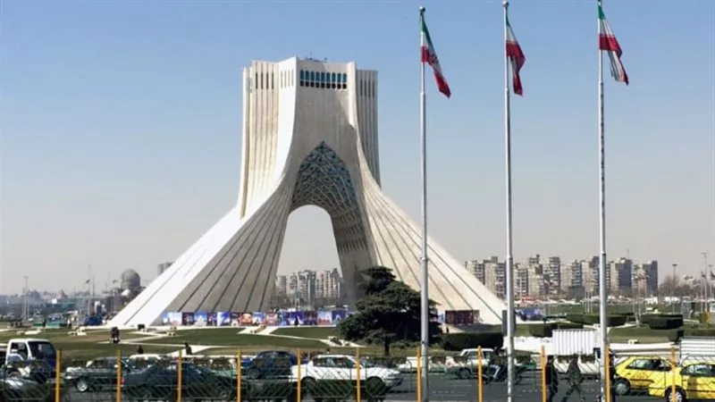 مقر خاتم الأنبياء يتوعد برد 