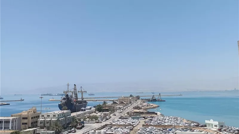  16 ألف طن بضائع و725 شاحنة حجم التداول بموانئ البحر الأحمر خلال 24 ساعة