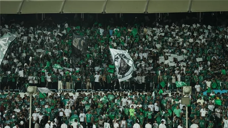 نائب رئيس المصري: نهدي لقب كأس الرابطة للجماهير.. والقادم أفضل