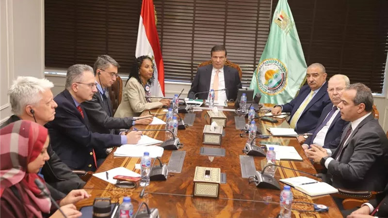تنسيق بين الزراعة والري لتقييم مقترحات البنك الدولي وتعزيز الأمن الغذائي