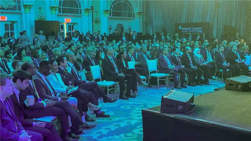 وزير البترول يشارك في النسخة العاشرة من المنتدى العالمي للطاقة بواشنطن