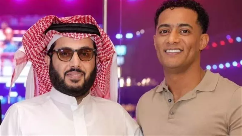 محمد رمضان يبارك لـ تركي آل الشيخ زواج شقيقته                                 