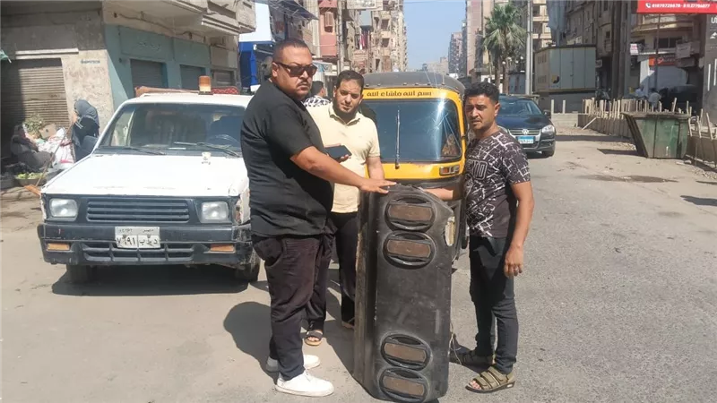 ضبط 73 قطعة صوت..محافظ الدقهلية يتابع حملة لرفع الإشغالات وللتصدي لأجهزة الصوت