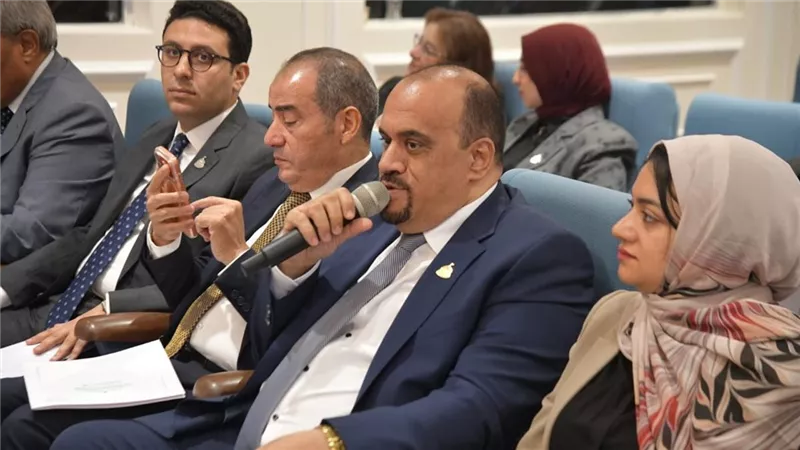 محلية النواب تناقش أزمة طريق بالقليوبية والمحافظ يتعهد بسرعة التنفيذ