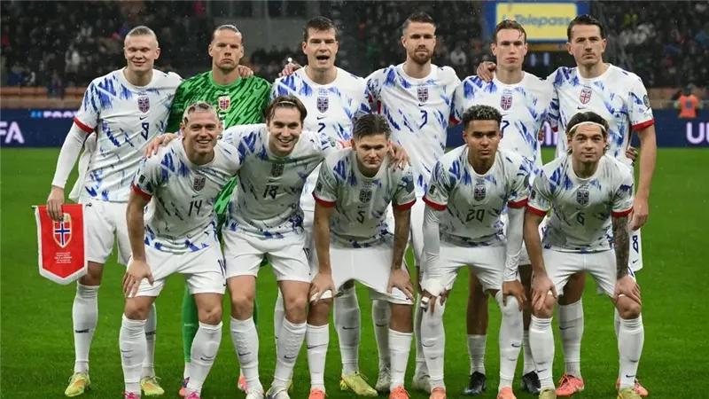 النرويج تنقل 300 كيلوجرامًا من السمك إلى أمريكا استعدادًا لكأس العالم 2026 
