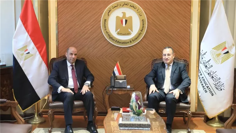وزير التعليم العالي يؤكد: إتاحة مراكز التدريب التابعة لوزارة العمل